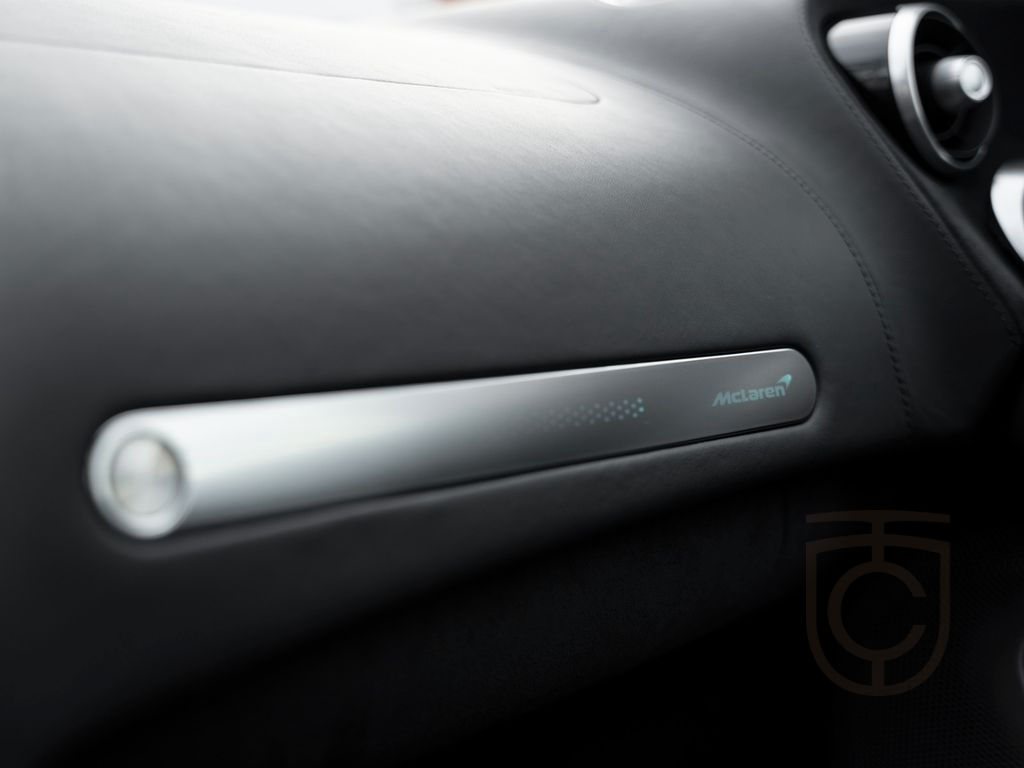 McLaren GT | Bowers & Wilkins | Sports Exhaust