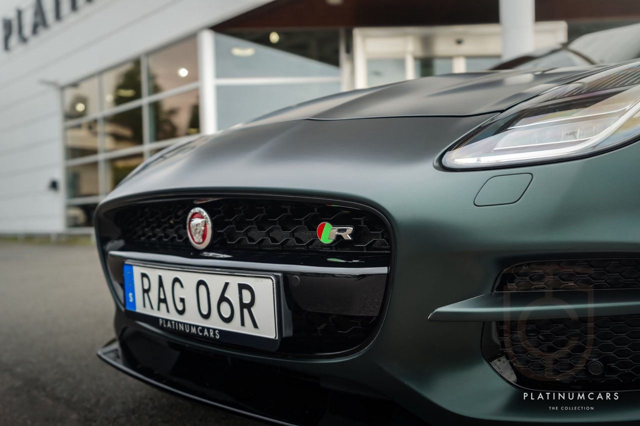 Jaguar F-Type R Quickshift