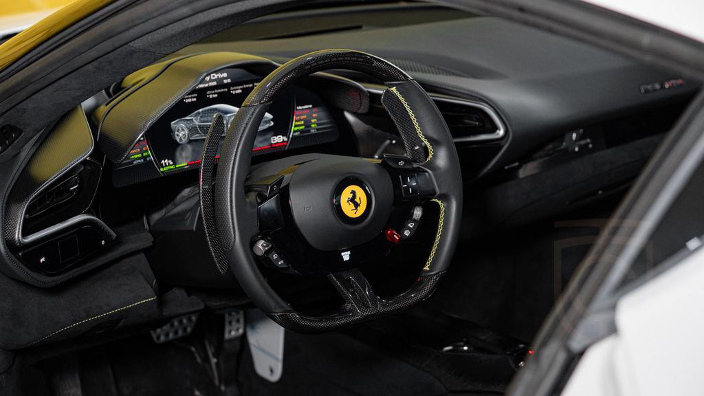 Ferrari 296 GTB *RACING SEAT*PASSENGER DISPLAY*CARBON*