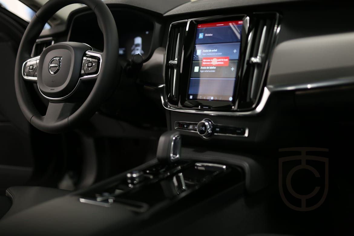 Volvo S90 Recharge T8 AWD Geartronic 335kW 2024 Plus, R-Design