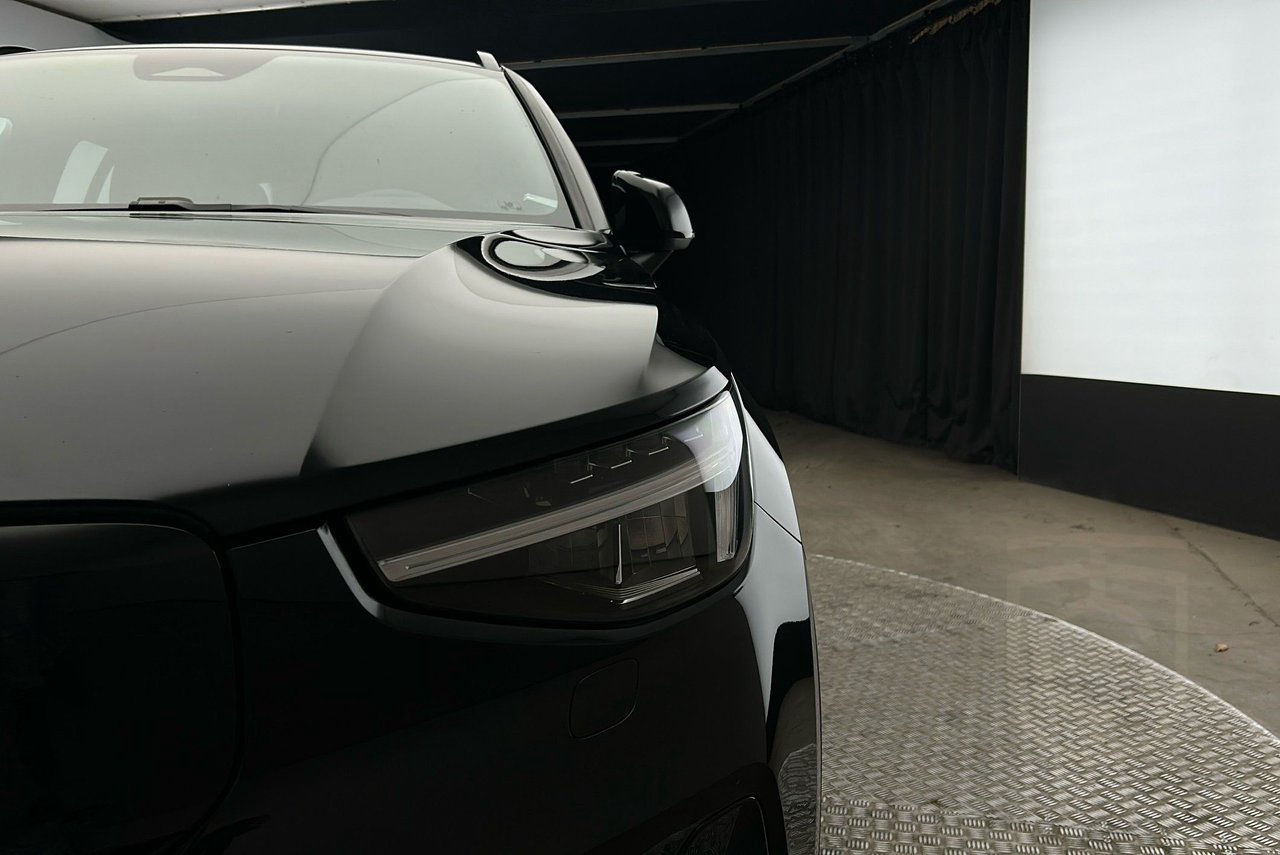 Volvo XC40 Recharge Single Motor Extended Range Core
