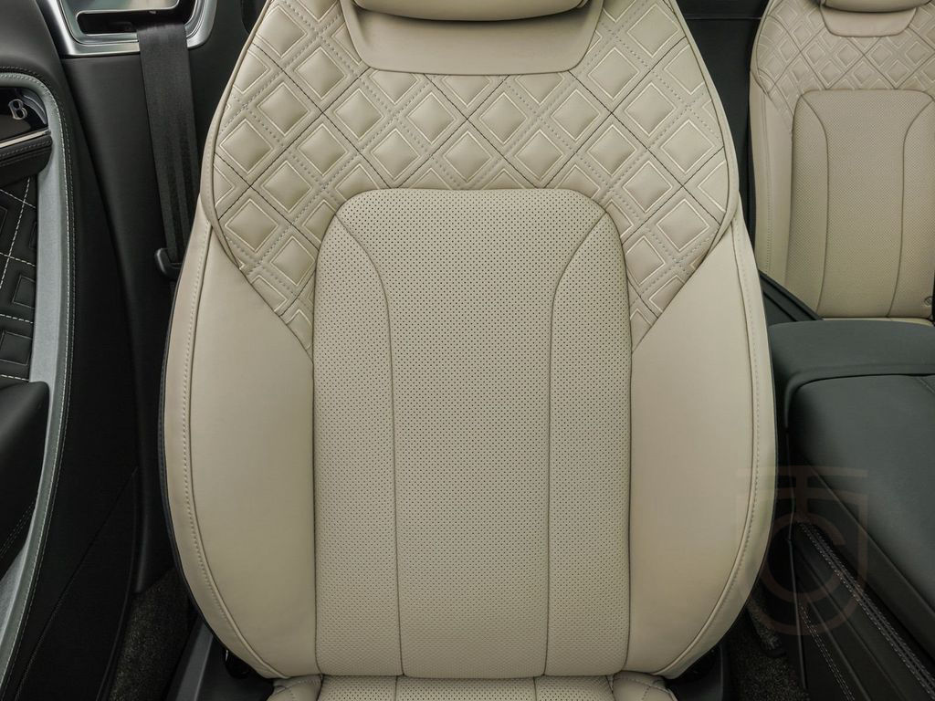Bentley Continental GT Mulliner V8 * MY24 * BESPOKE *