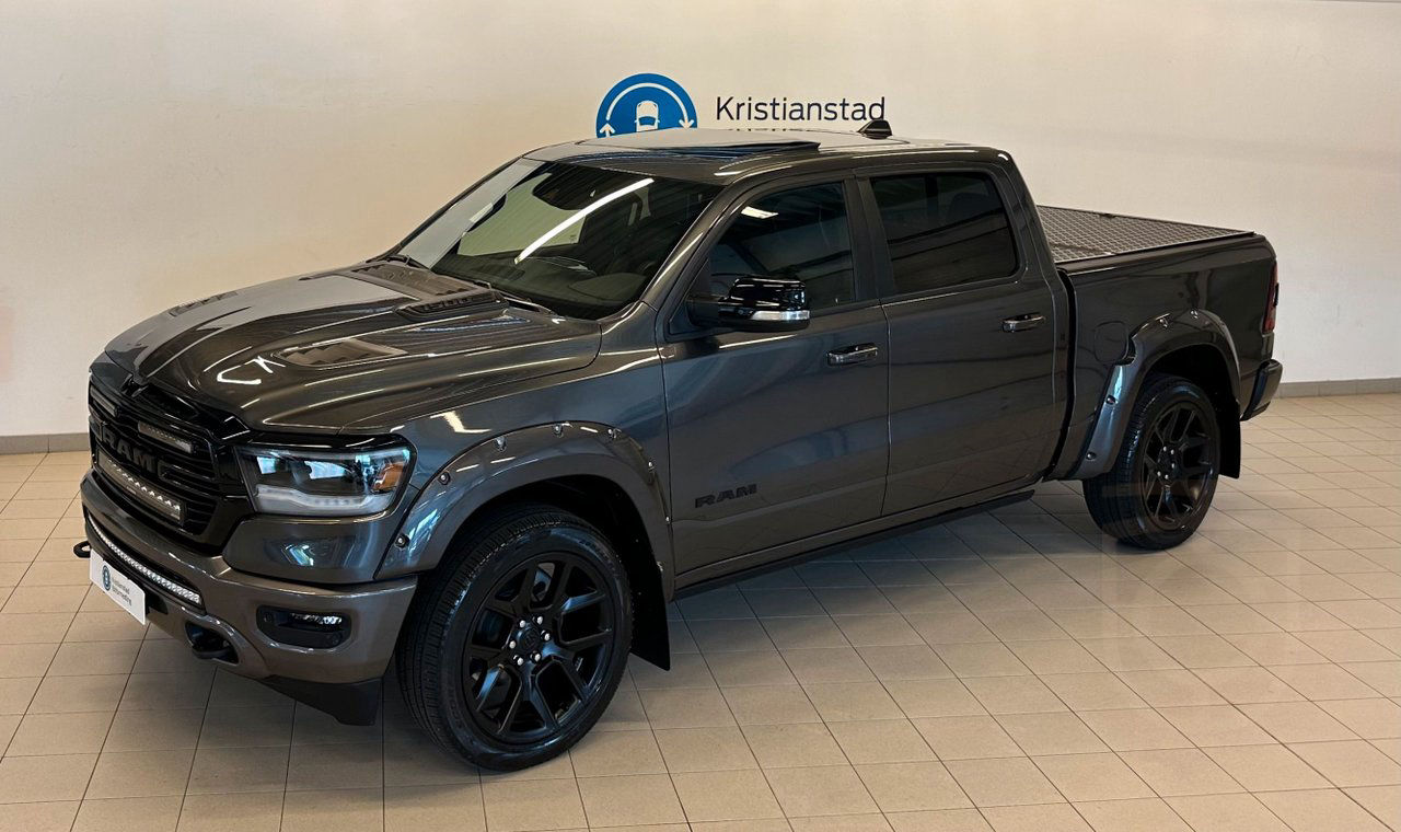 Dodge RAM 5,7 V8 Hemi 4X4 Night Edition