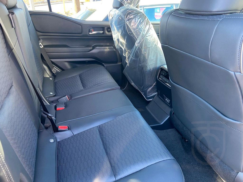Toyota Land Cruiser 2,8 D-4D 151kW AWD First Edition