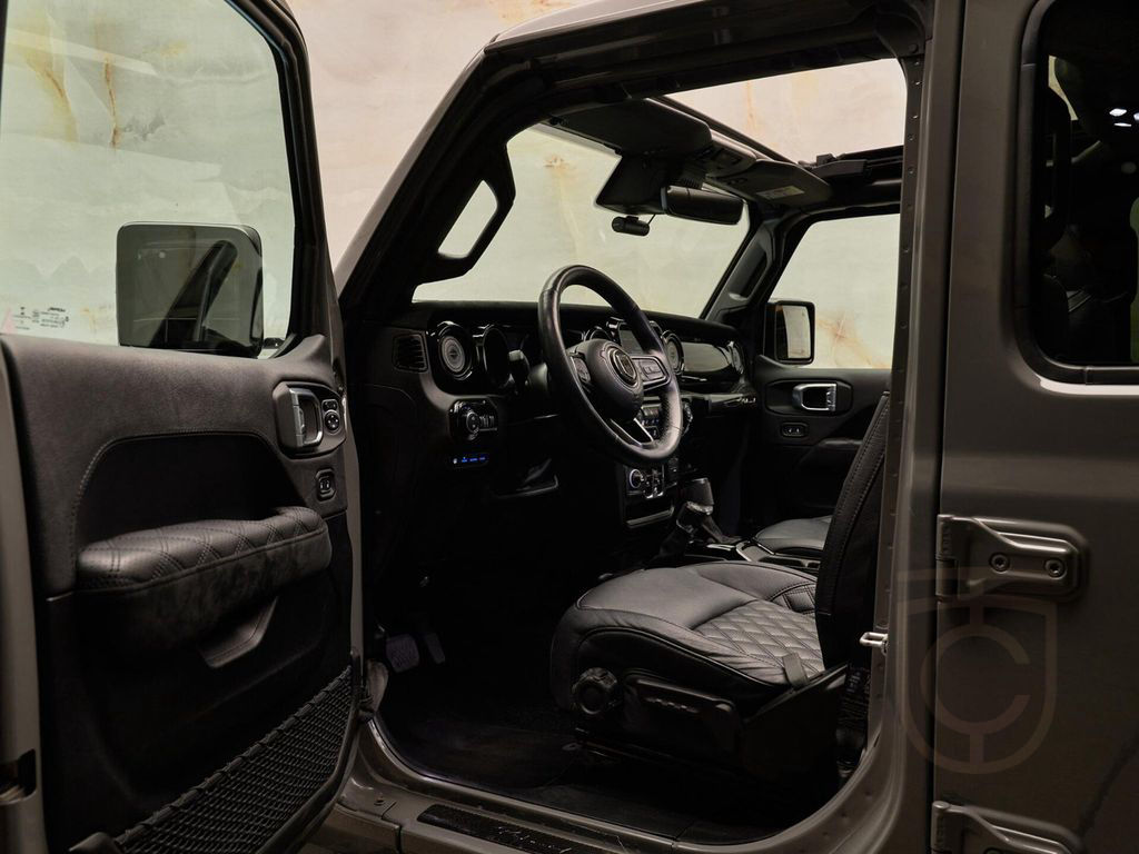 Jeep Wrangler Unlimited BRUTE Richmond Custom Convert