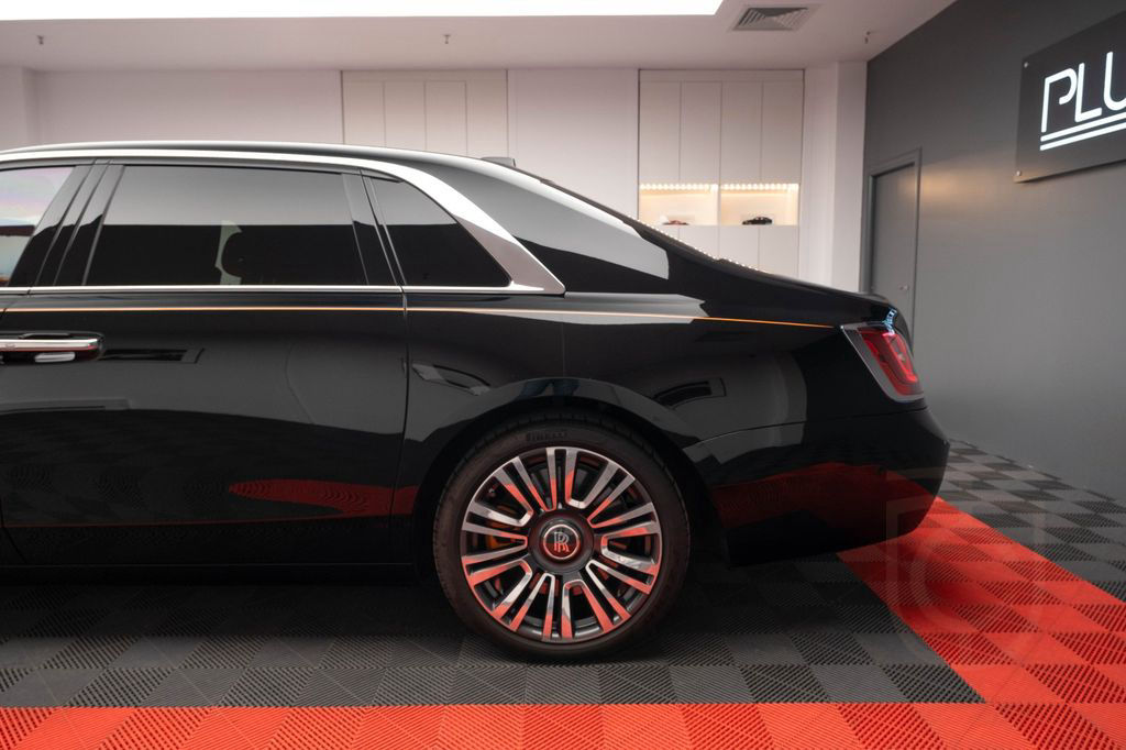 Rolls-Royce Ghost Extended Wheelbase