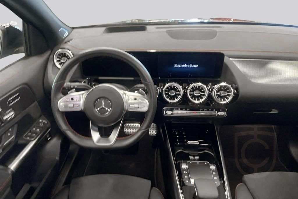 Mercedes-Benz EQA 300 4MATIC,AMG,Burmester,Hud,MOMS