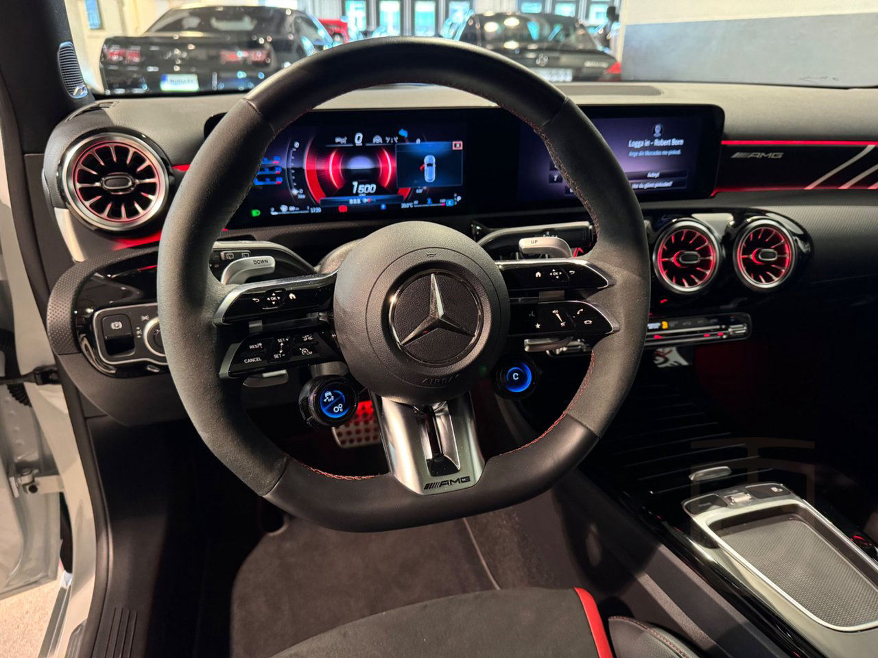 Mercedes-Benz AMG A 45 S 4MATIC+ Burmester