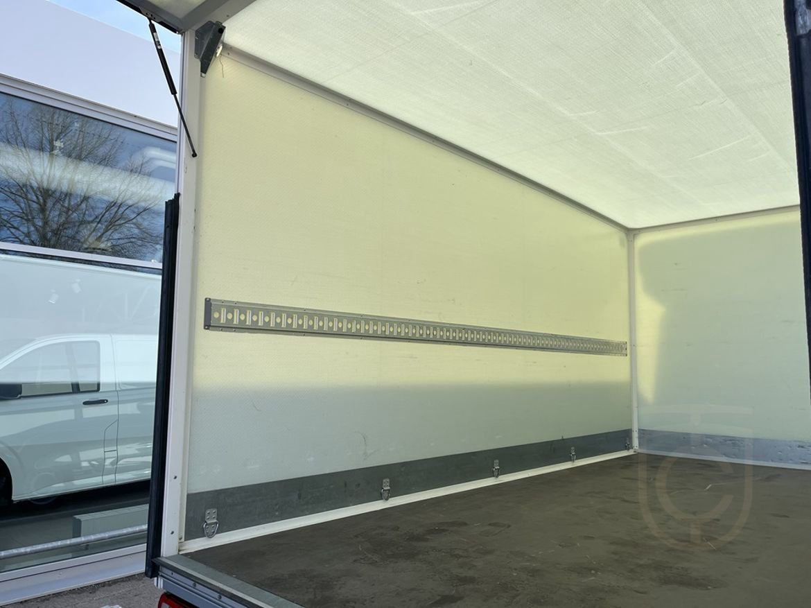 Volkswagen Crafter Enkelhytt