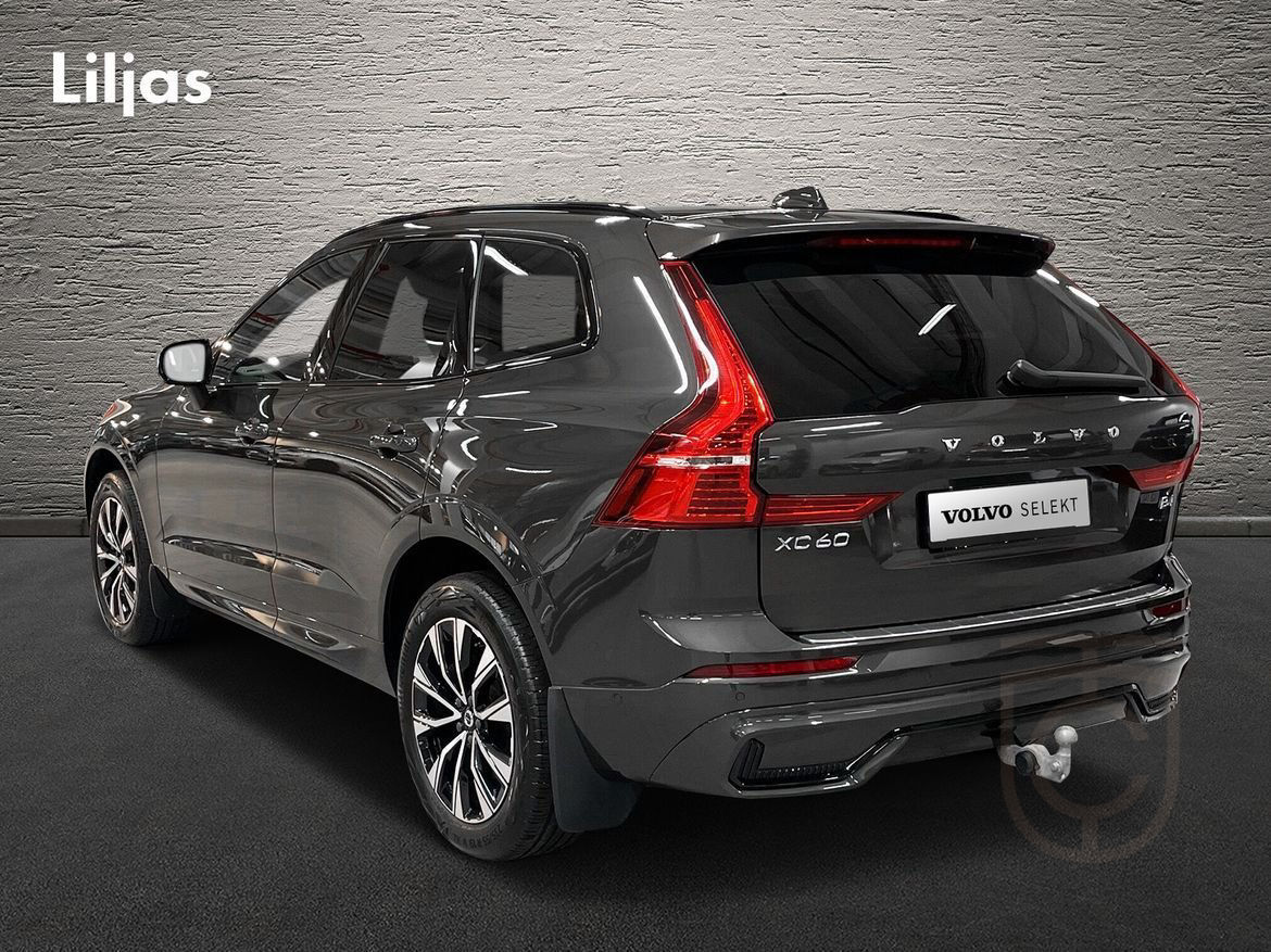 Volvo XC60 B4 Diesel Plus Dark