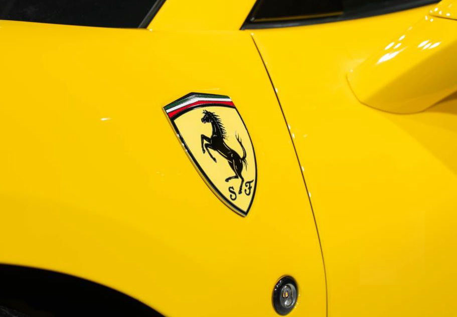 Ferrari F8
