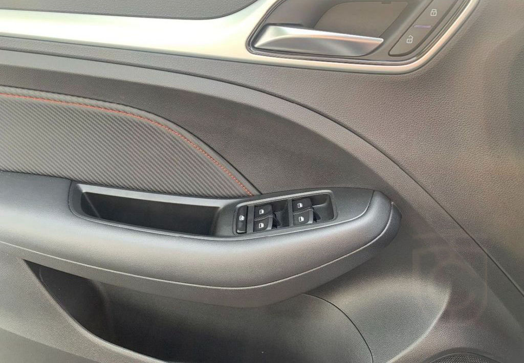 MG ZS EV