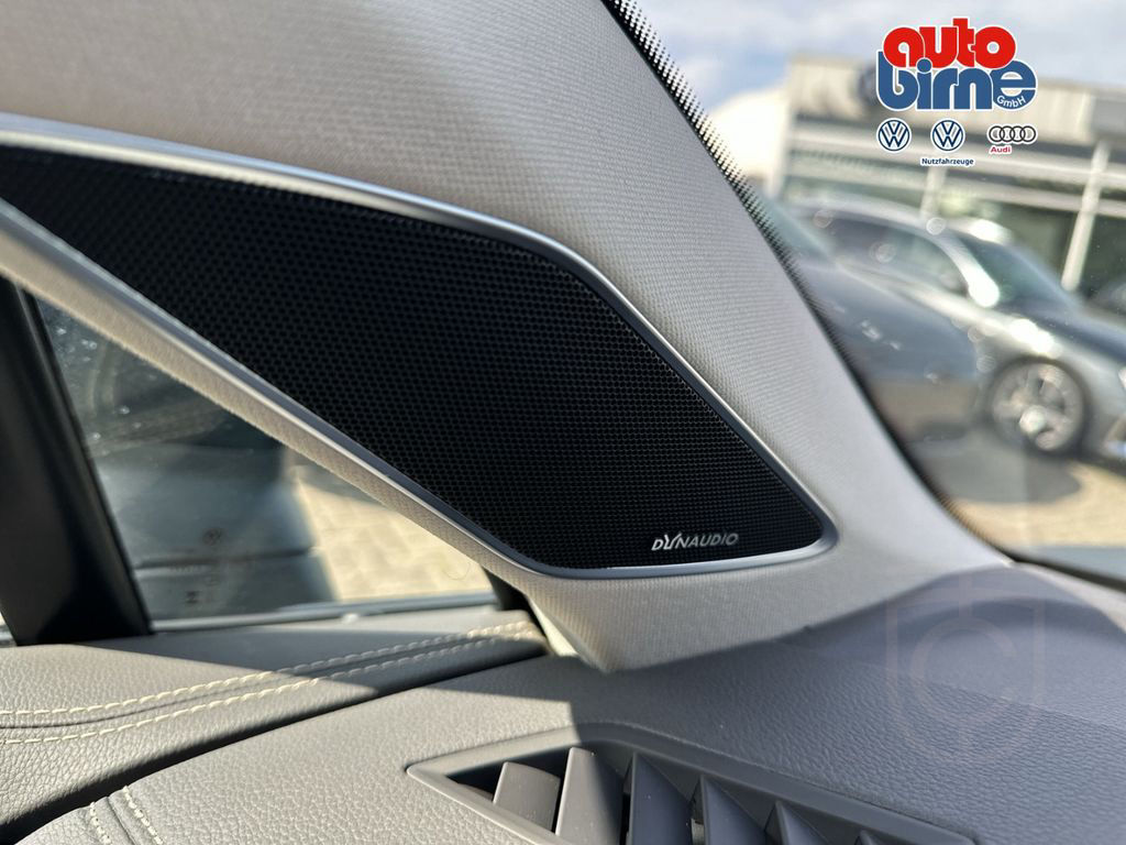 Volkswagen Touareg 3.0 V6 TDI R-Line 4Motion BlackStyle HUD
