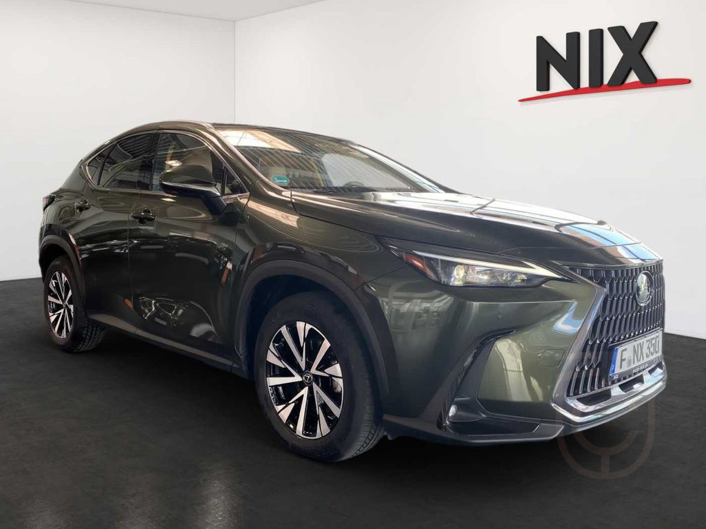 Lexus NX 350h Executive Line + Technik + Pano