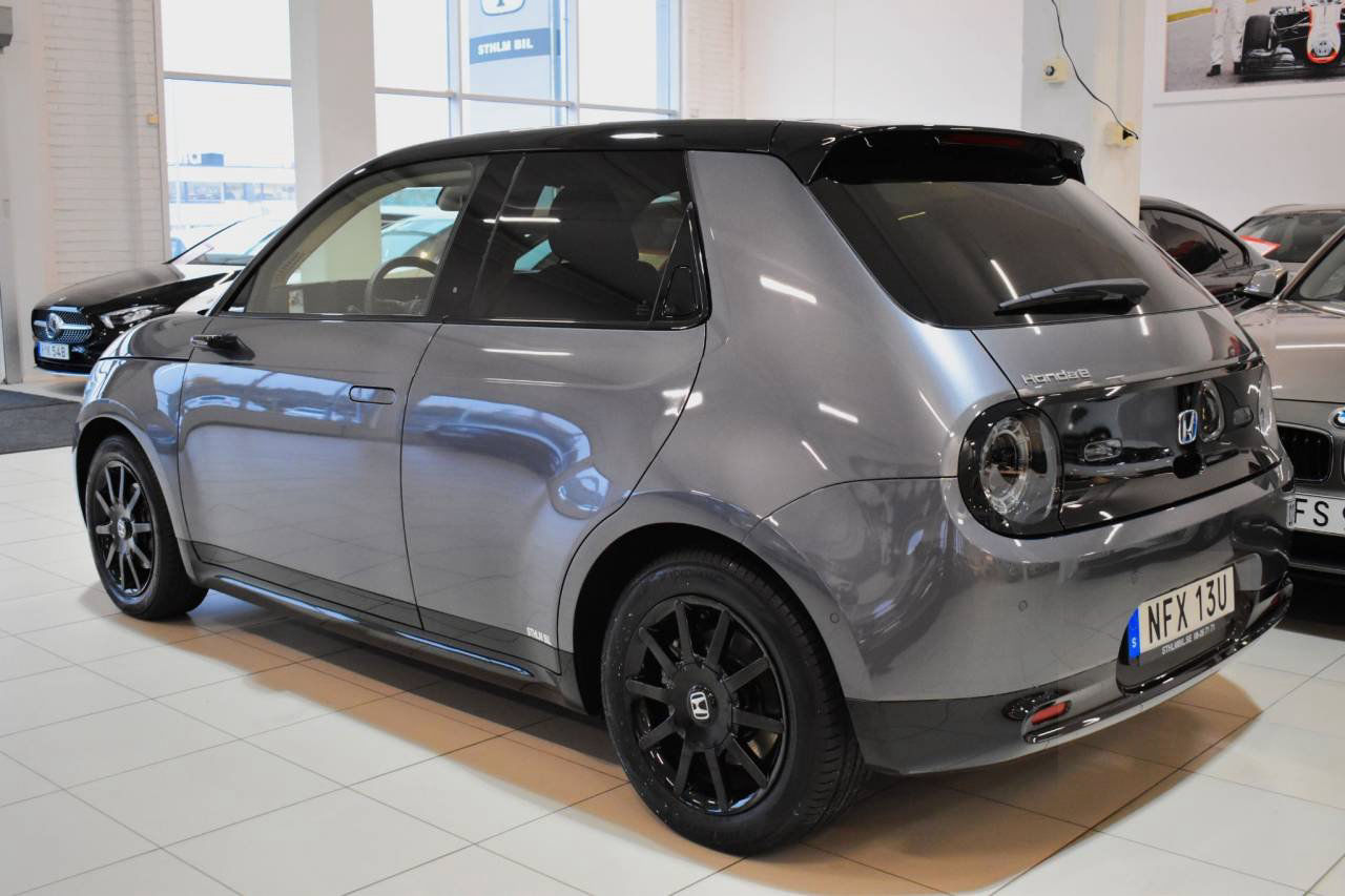 Honda E