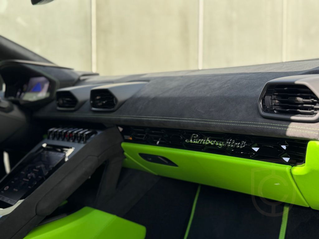 Lamborghini Huracán Tecnica/StylePack/Narvi20"/Verde Selvans