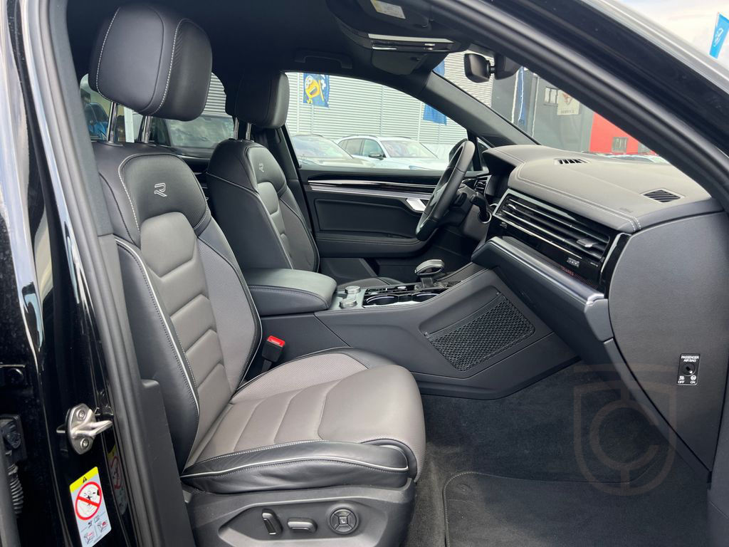 Volkswagen Touareg R-Line 3.0 V6 TDI R-Line 4Motion Tiptron