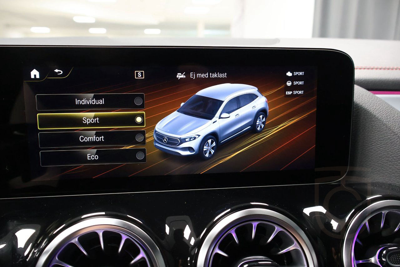 Mercedes-Benz EQA 300 4MATIC AMG ADVANCED PLUS