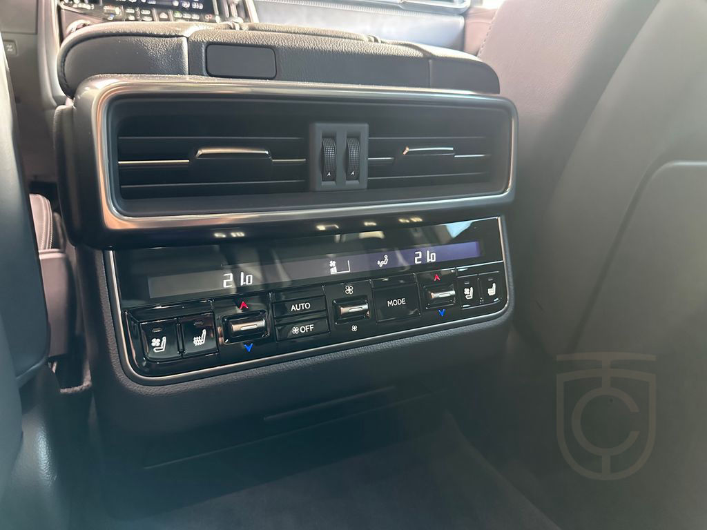 Lexus LX 500 D Luxury Mark Levinson *SOFORT*