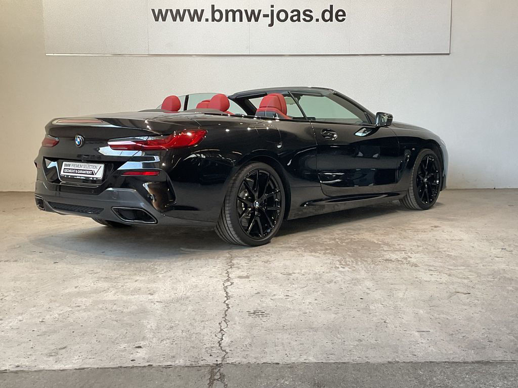 BMW 840i M Sportpaket Pro Standheizung B&W Surround