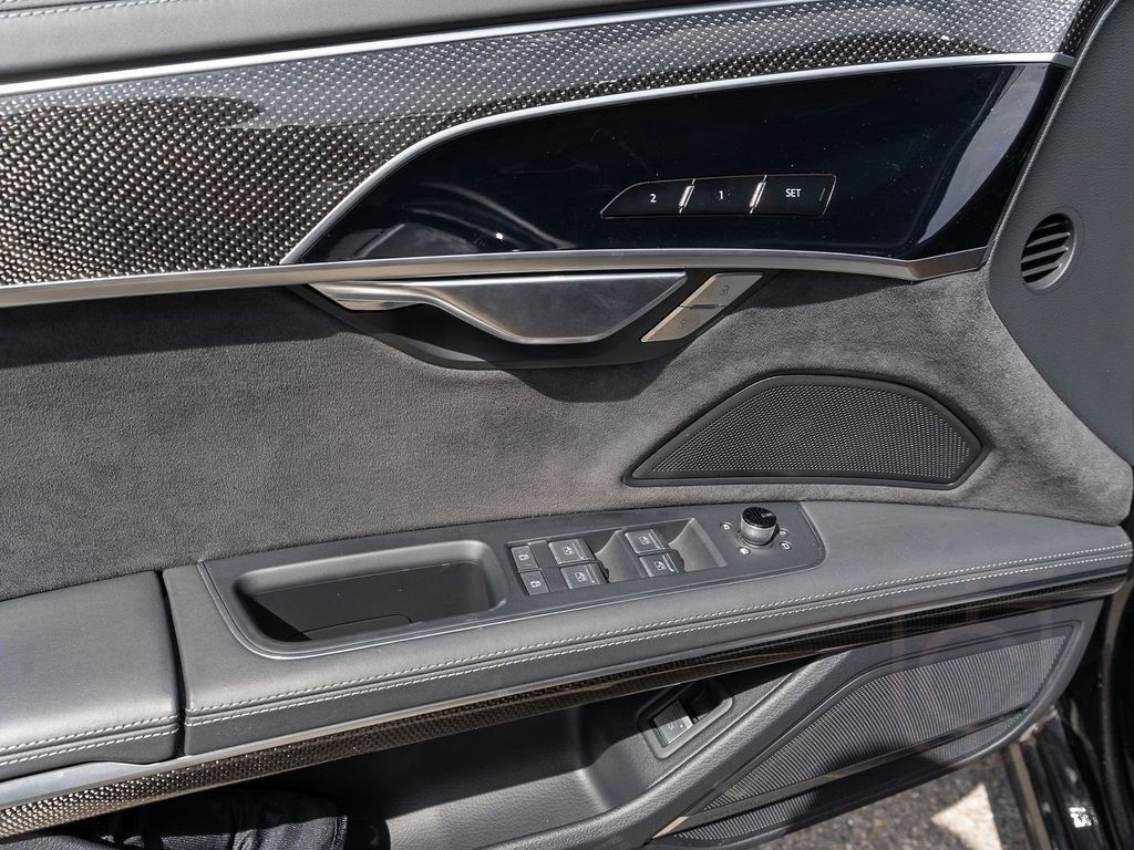 Audi S8 4.0 TFSI quattr Navi Matrix StandHz Pano 360°