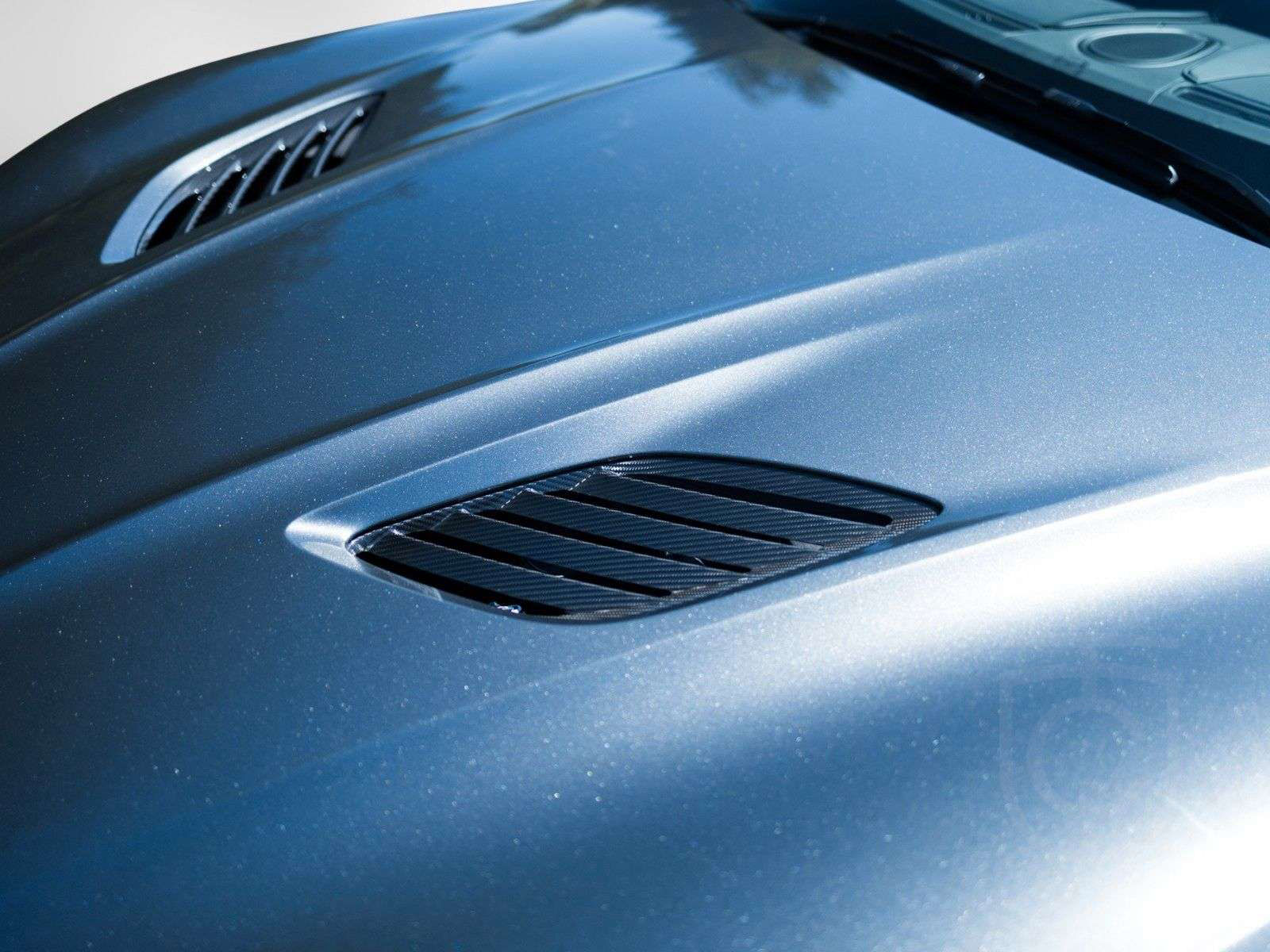 Aston Martin DBS Superleggera Coupe - Full Carbon/ 8x Wheels