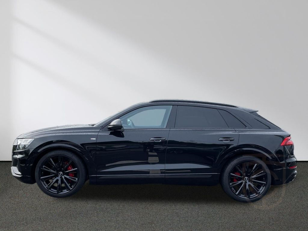 Audi Q8 competition plus 50 TDI quattro Matrix Pano.