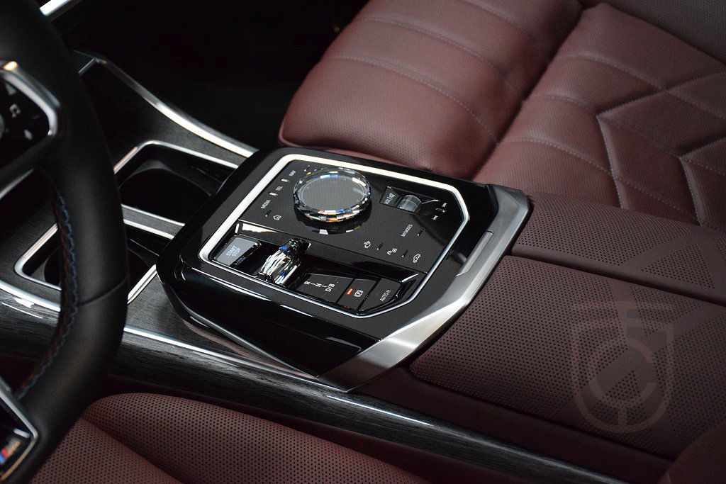 BMW i7 M70 xDrive