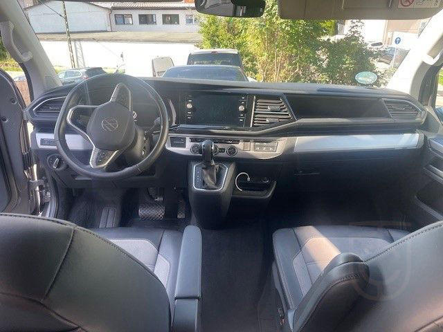 Volkswagen Multivan 6.1 Comfortline Edition Motor: 2,0 l TD