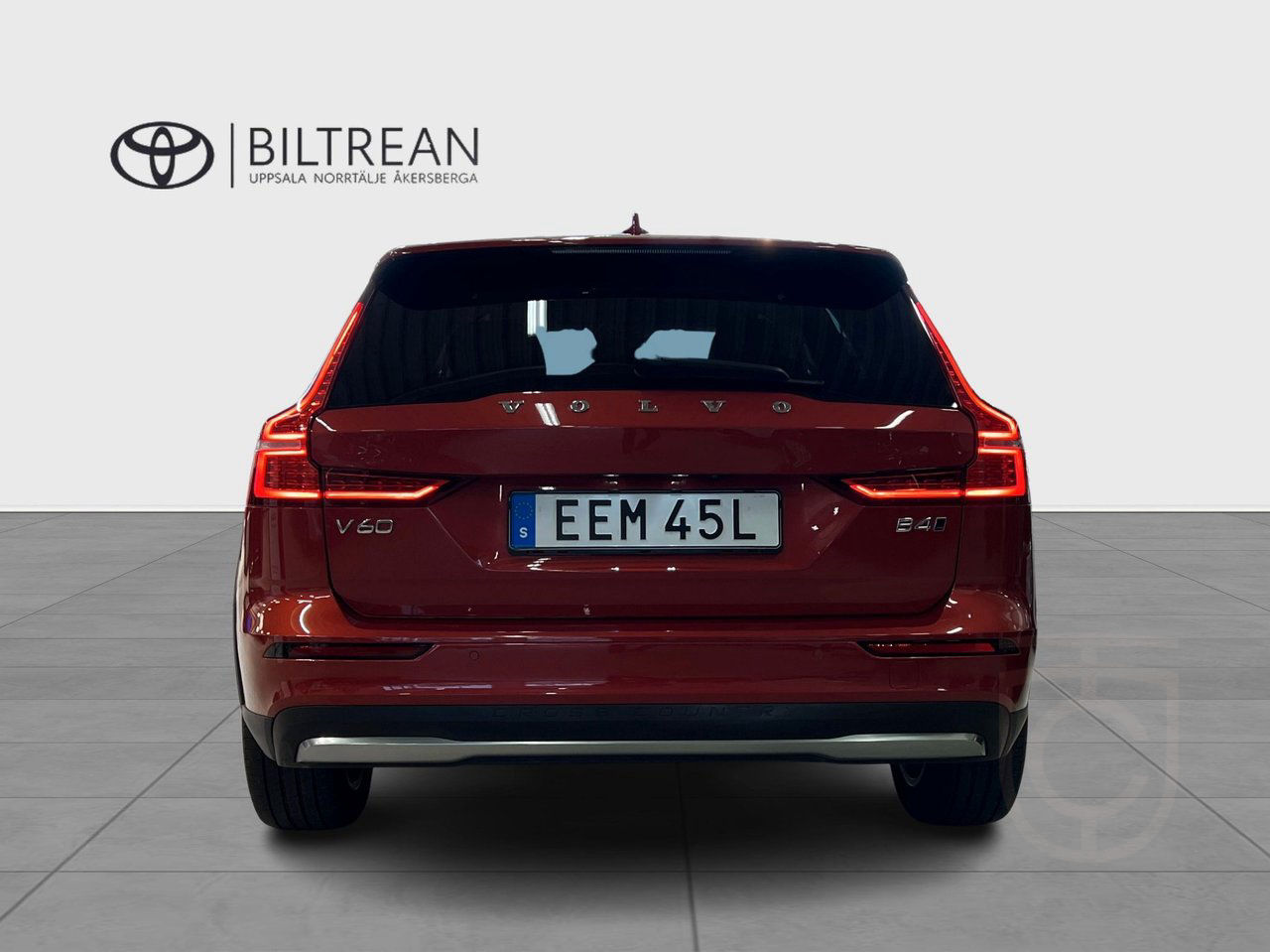 Volvo V60 Cross Country B4 AWD Core
