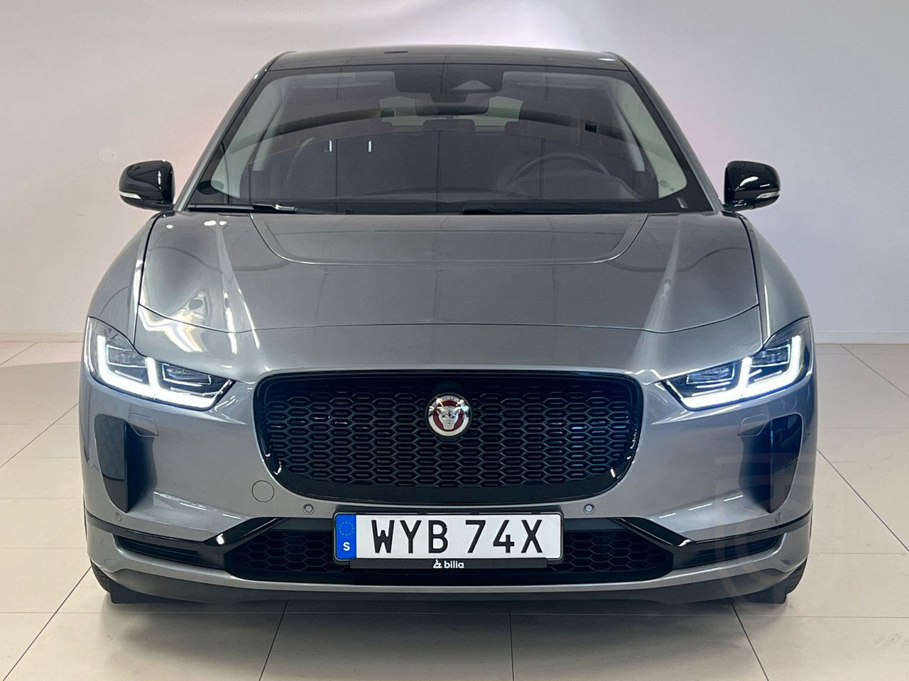 Jaguar I-Pace EV400