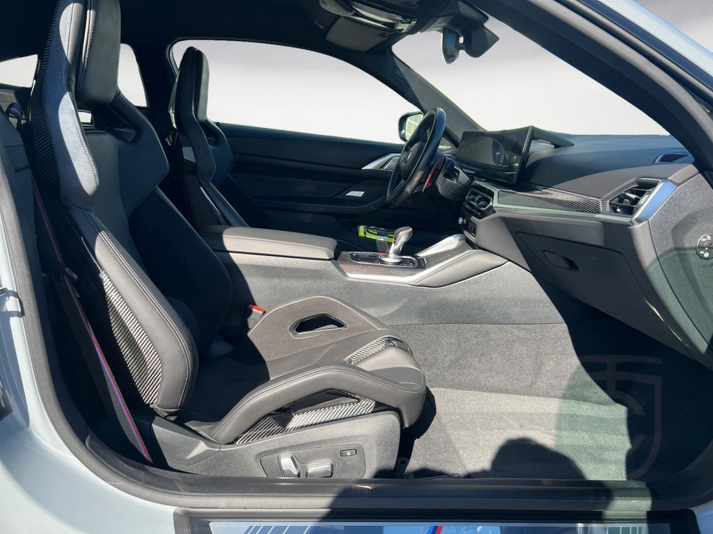 BMW M4 Competition M xDrive Innovationsp. Harman Kar