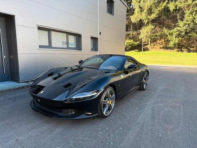 Ferrari Roma Spider MY25/MAGNERIDE/Carbon/Surround