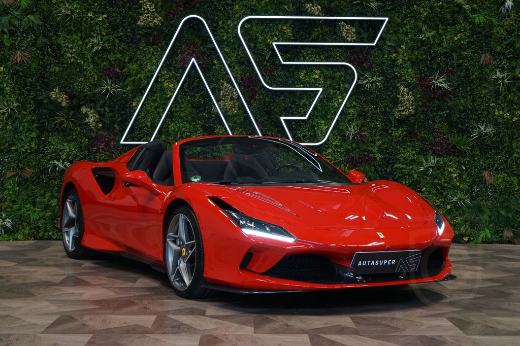 Ferrari F8*SPIDER*LIFT*CARBON*WARRANTY*295.372€ NETTO