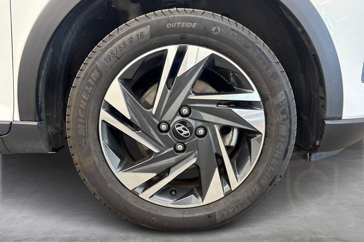 Hyundai Bayon 1.0 T-GDi 7DCT MHEV Essen