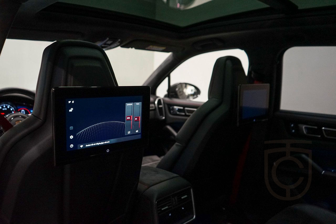 Porsche Cayenne GTS