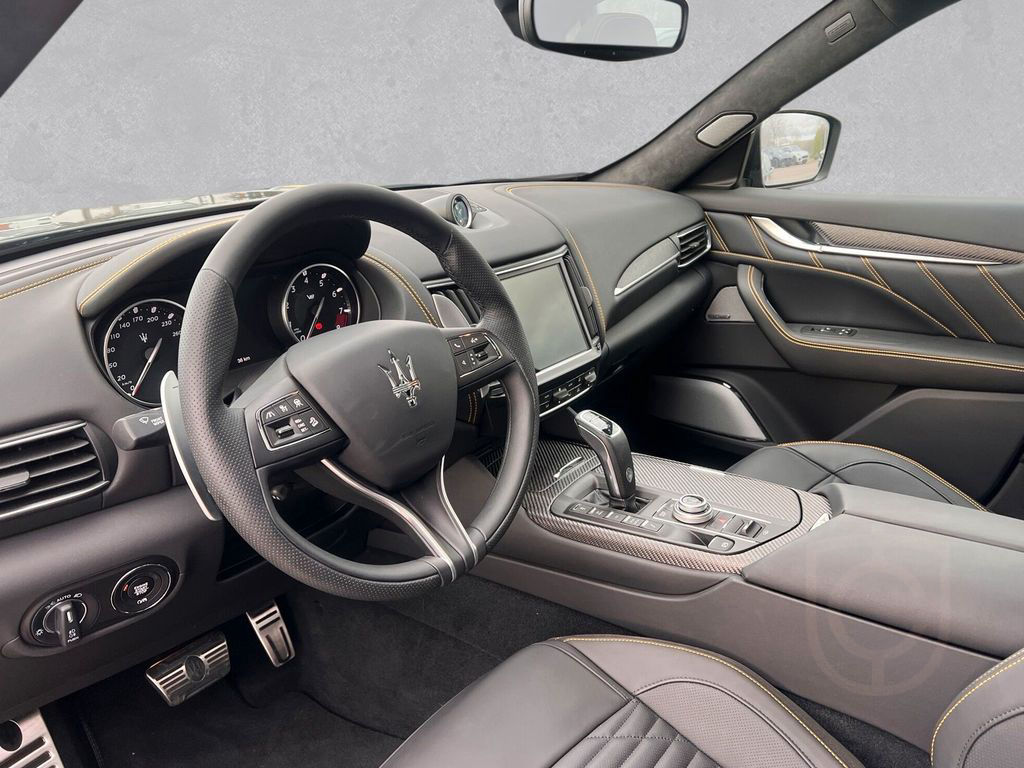 Maserati Levante Trofeo V8 AWD MJ 23 LED SD 22"
