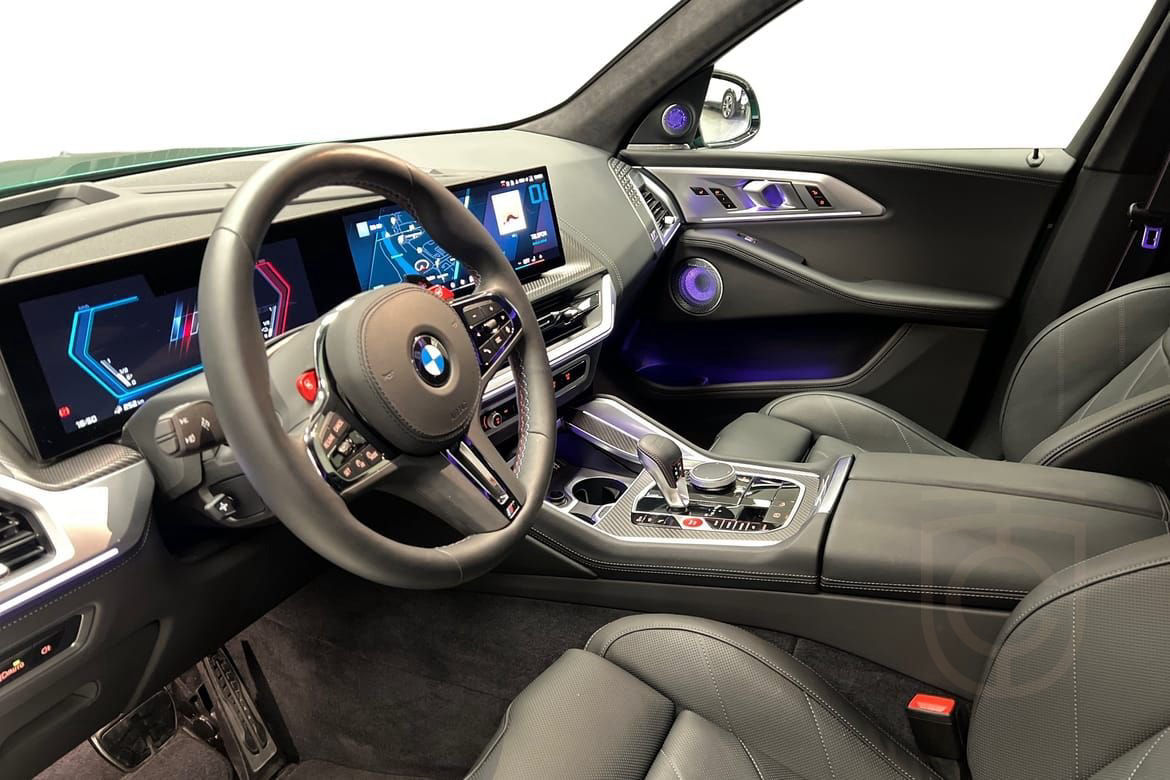 BMW XM