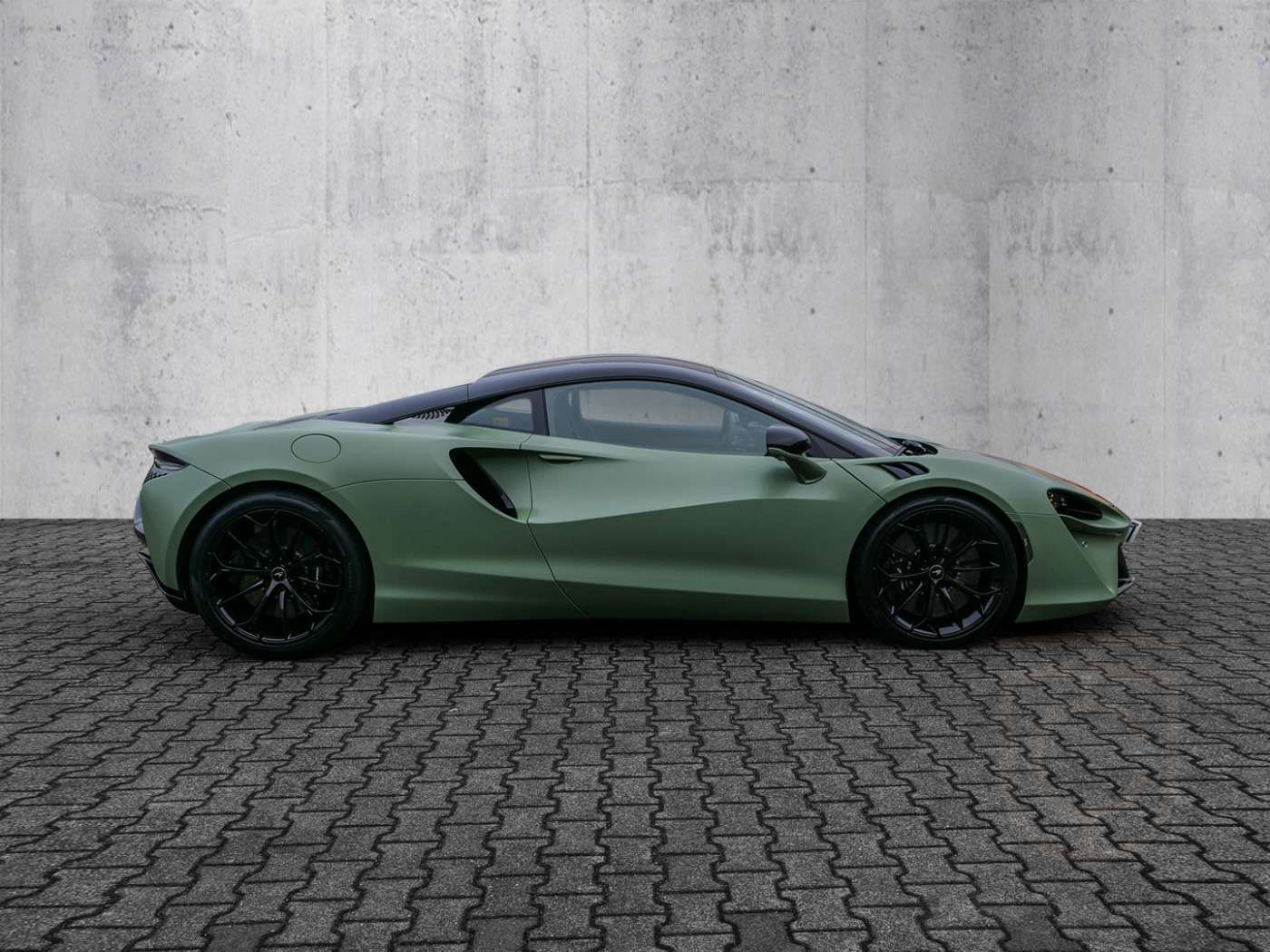 McLaren Artura*MSO Bespoke Camo Green Satin