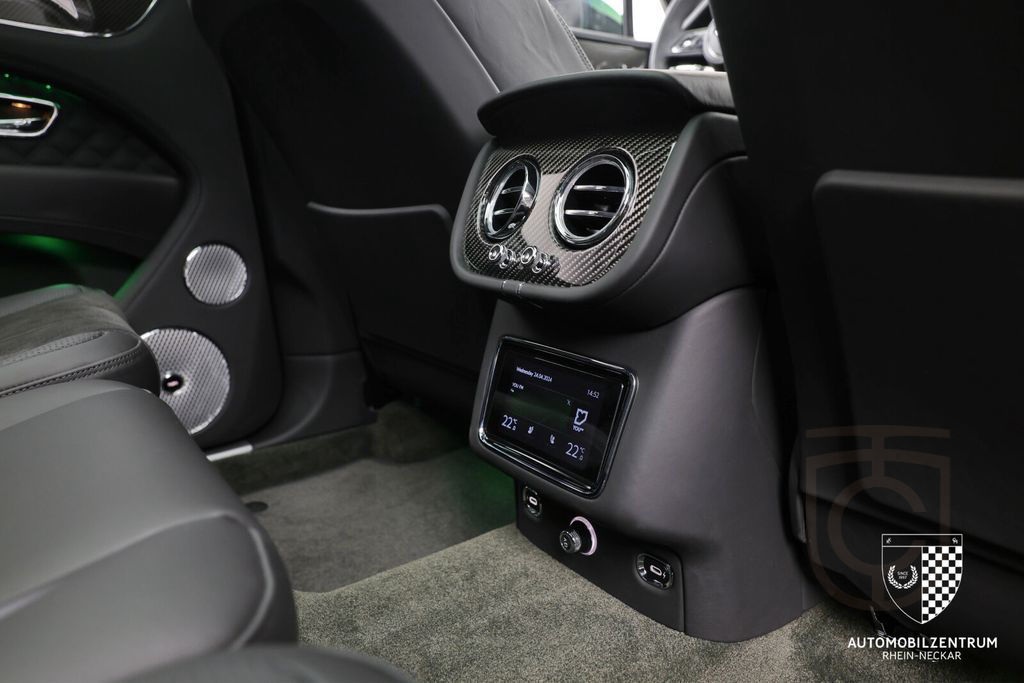 Bentley Bentayga S Touring/Naim/RearSeat/Carbon/Standhz