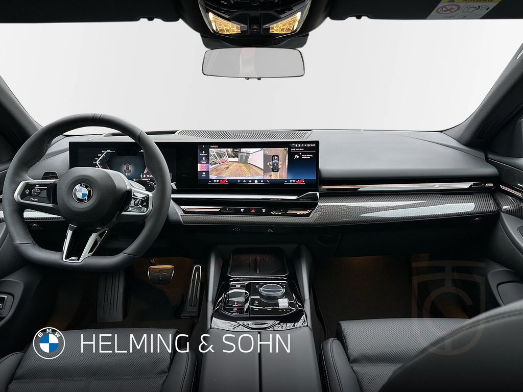 BMW 540d xDrive Touring - M Sportpaket / Head-Up / D