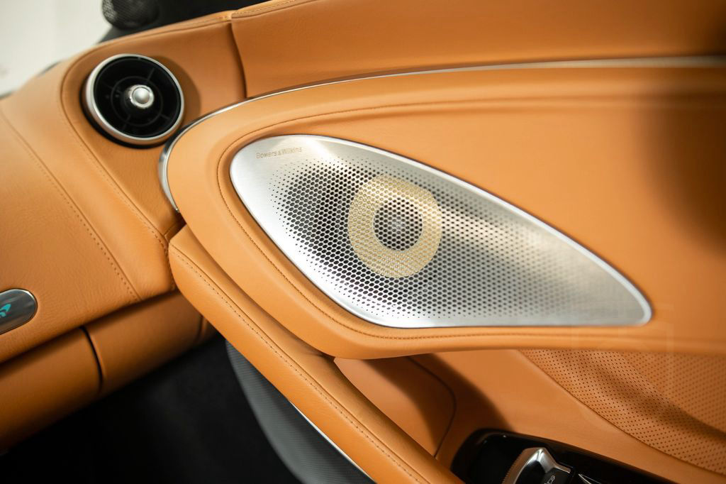McLaren GT - Luxe - MSO Bespoke Gloss Argon