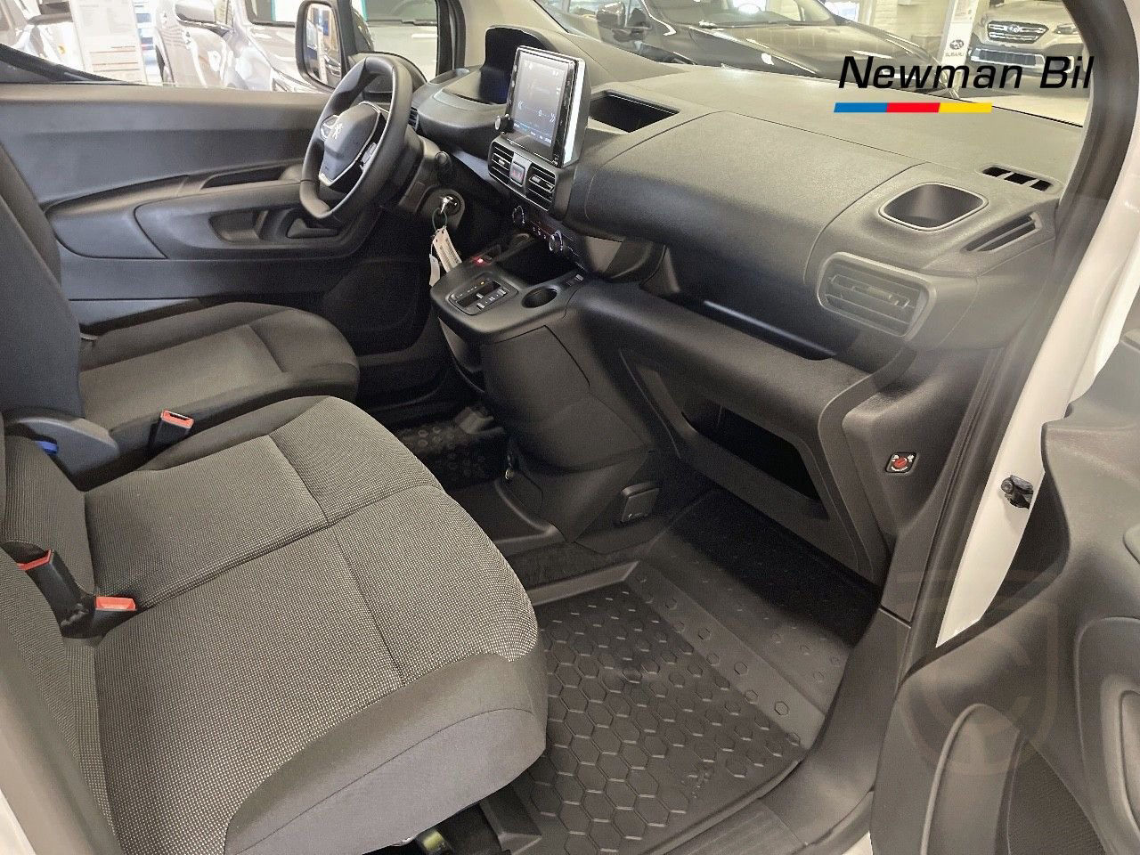 Peugeot e-Partner PRO L2