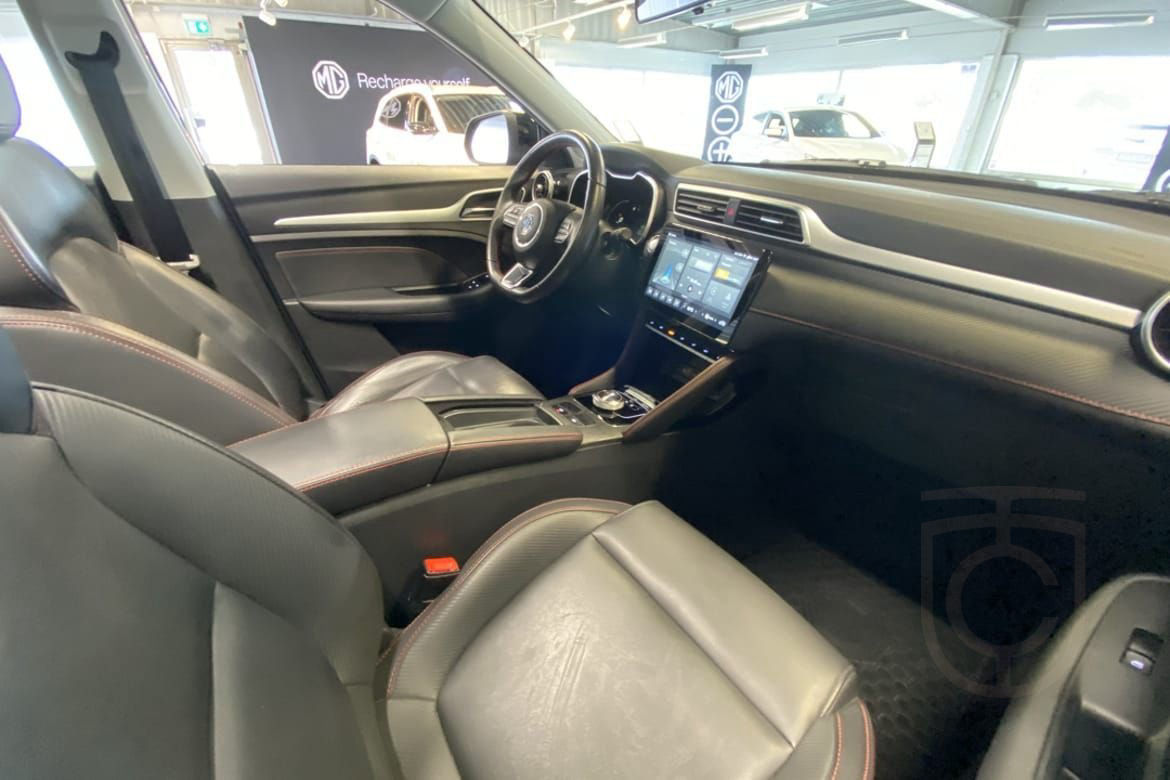 MG ZS EV Long Range Luxury