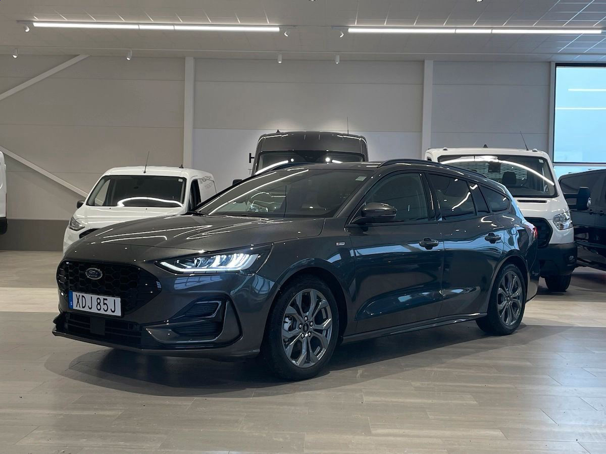 Ford Focus ST-Line X Kombi 1.0 Hybrid E85