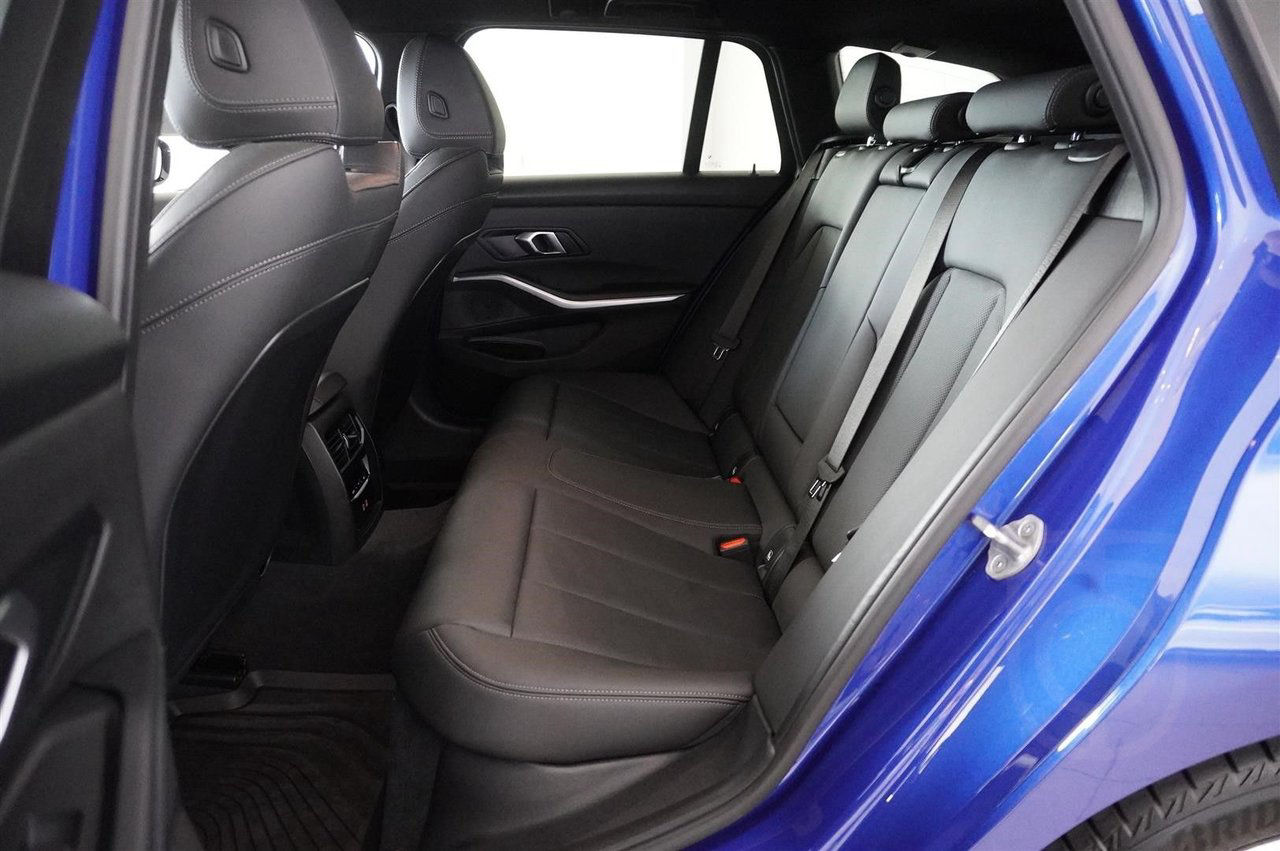 BMW 320 d xDrive Touring M-Sport