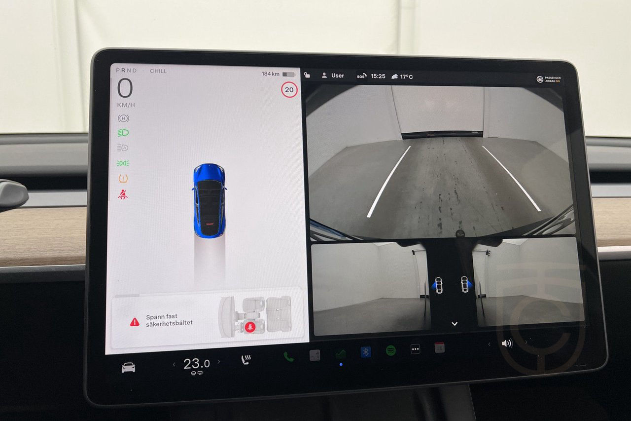 Tesla Model Y Long Range AWD Autopilot