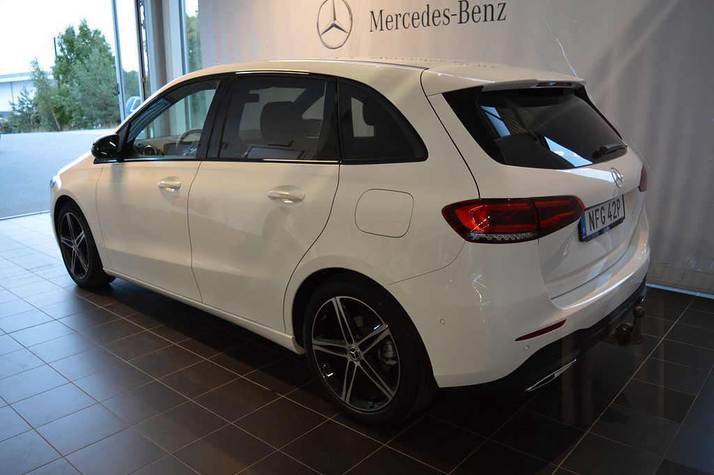 Mercedes-Benz B 180, dragkrok