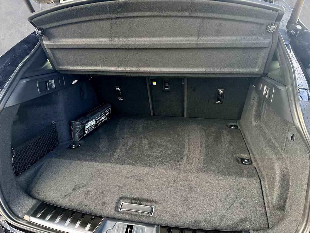 Jaguar F-Pace P400e R-Dyn. SE 20" Panorama Winter-Paket