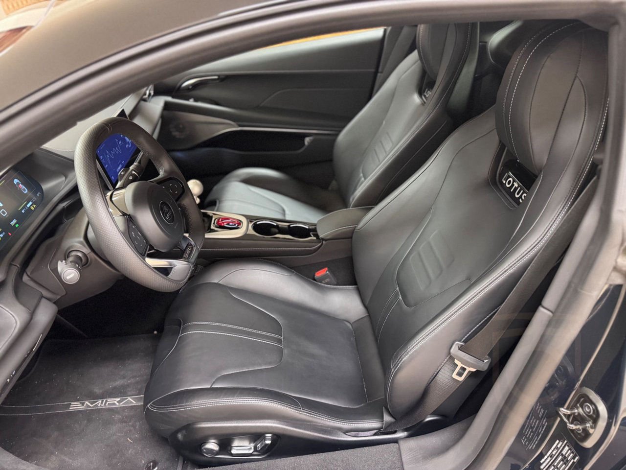 Lotus Emira V6 3.5 V6 VVT-i First Edition